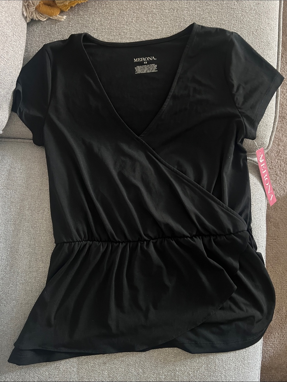 Merona Black V neck Wrap-Front Short Sleeve Peplum Top ~ size XS ~ NWT